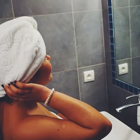 Poisson Rouge Hotell