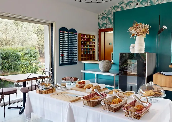 Hotel Poisson Rouge 3*