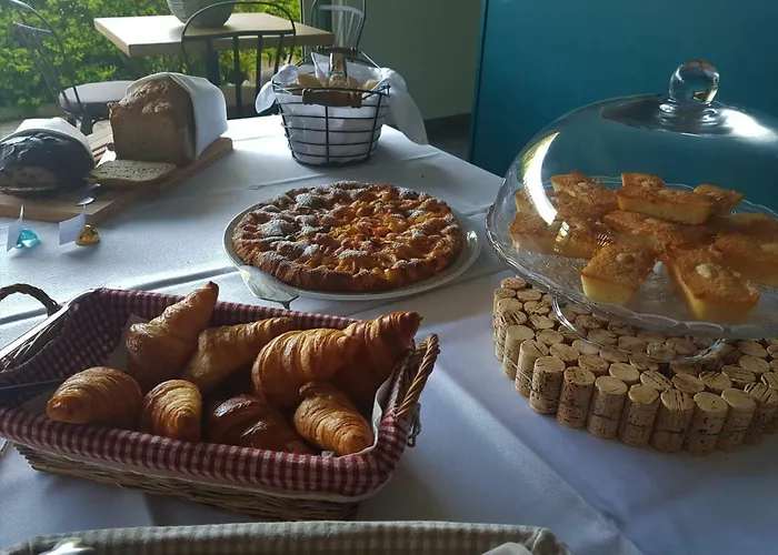 Poisson Rouge Hotel 3*